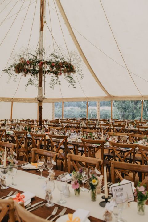 Olivia Johnston Photography, Yorkshire wedding photographer, Relaxed wedding photography, Documentary wedding photography, Peacock and Bow